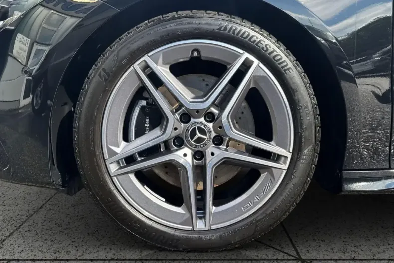 Mercedes-Benz CLA 200 (Clasa CLA) din 2025 cu 9.200 km - oferta MER254005 - foto 17