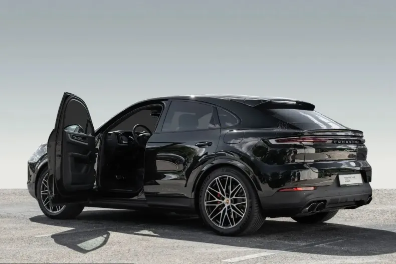 Porsche Cayenne din 2025 cu 12.600 km - oferta POR254007 - foto 7