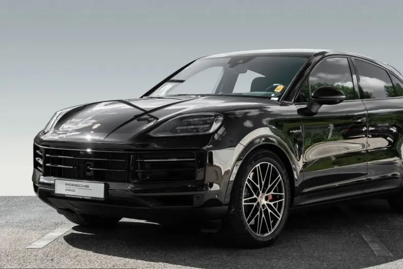 Porsche Cayenne din 2025 cu 12.600 km - oferta POR254007 - foto 9