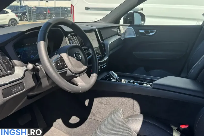 Volvo XC60 din 2024 cu 20.170 km - oferta VOL254013 - foto 6