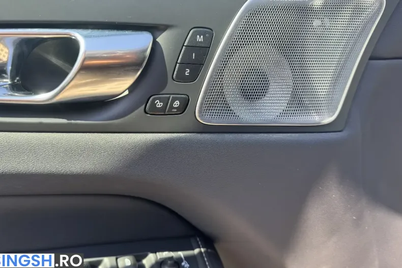Volvo XC60 din 2024 cu 20.170 km - oferta VOL254013 - foto 18