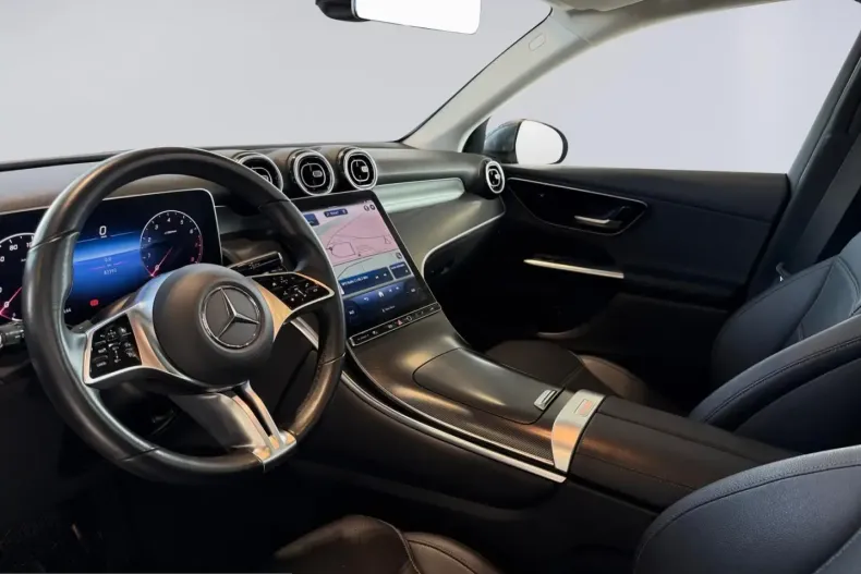 Mercedes-Benz GLC 200 (Clasa GLC) din 2023 cu 82.493 km - oferta MER254025 - foto 10