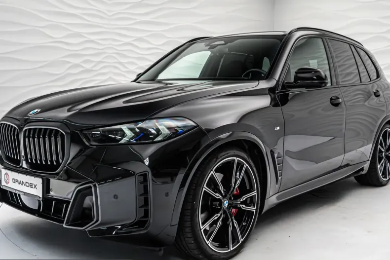 BMW X5 (Seria X) din 2025 cu 35.500 km - oferta BMW254027 - foto 1