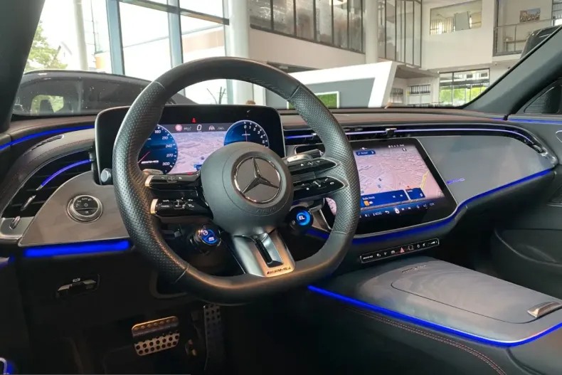 Mercedes-Benz E 53 AMG (Clasa E) din 2025 cu 18.483 km - oferta MER254034 - foto 8