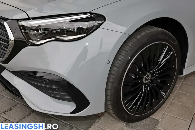 Mercedes-Benz E 450 (Clasa E) din 2025 cu 25.425 km - oferta MER254037 - foto 3