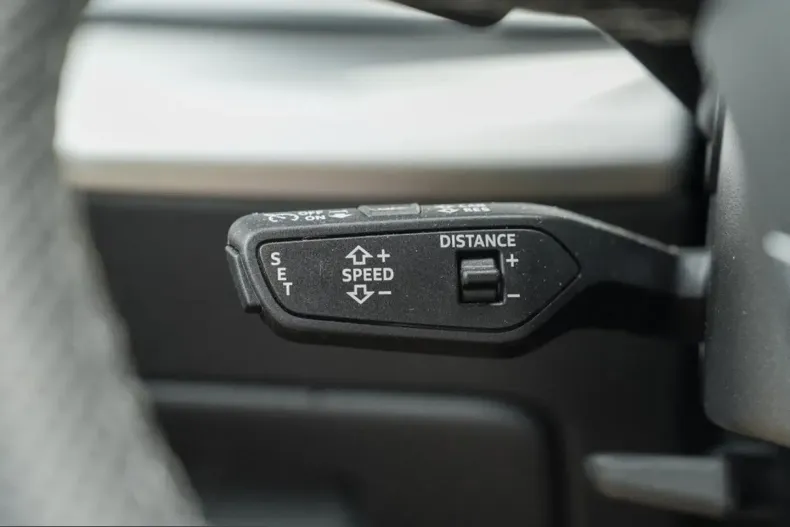 Audi Q8 din 2025 cu 10.608 km - oferta AUD254039 - foto 17