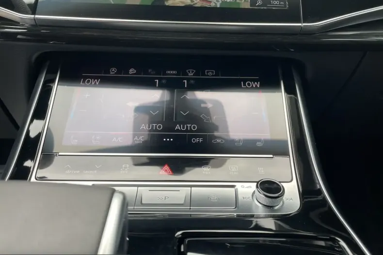 Audi Q8 din 2025 cu 19.640 km - oferta AUD254040 - foto 14