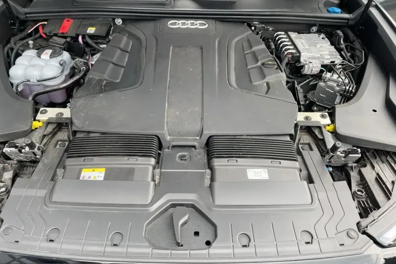 Audi Q8 din 2025 cu 19.640 km - oferta AUD254040 - foto 20