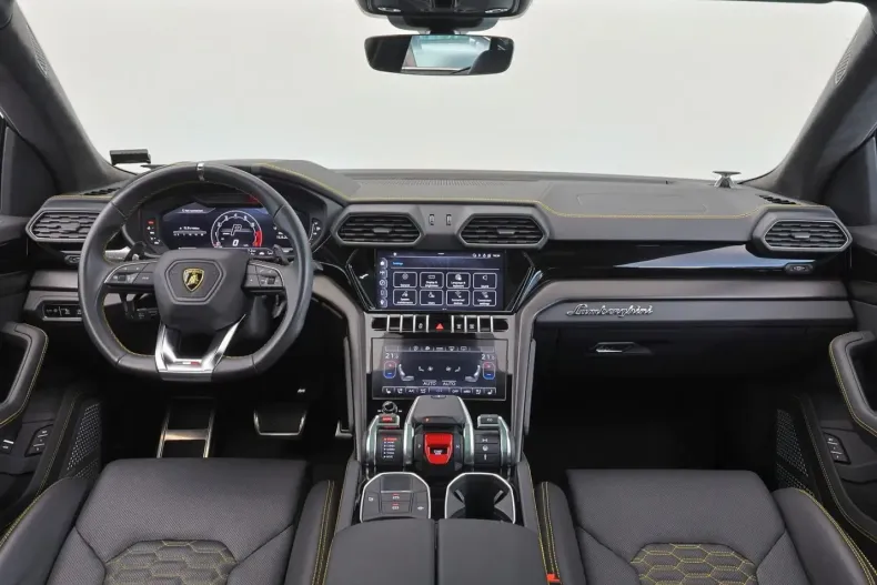 Lamborghini Urus din 2023 cu 42.000 km - oferta LAM254041 - foto 5