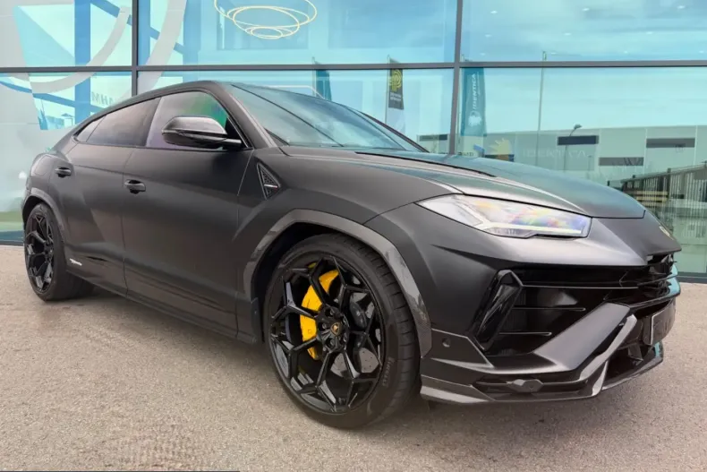 Lamborghini Urus din 2023 cu 35.500 km - oferta LAM254043 - foto 4