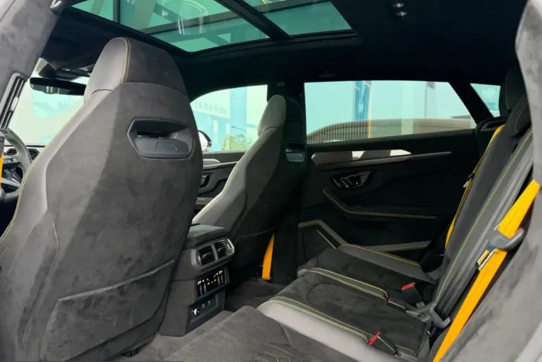 Lamborghini Urus din 2023 cu 35.500 km - oferta LAM254043 - foto 13