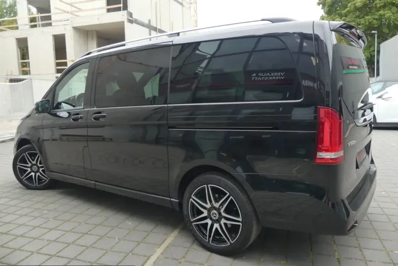 Mercedes-Benz V 300 (Clasa V) din 2022 cu 82.445 km - oferta MER254045 - foto 23