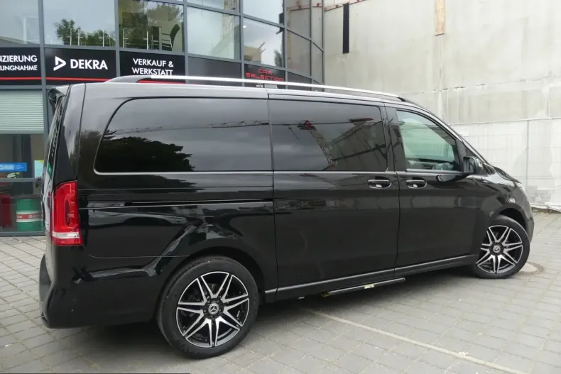 Mercedes-Benz V 300 (Clasa V) din 2022 cu 82.445 km - oferta MER254045 - foto 25