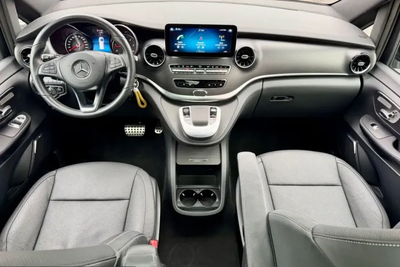 Mercedes-Benz V 300 (Clasa V) din 2021 cu 32.000 km - oferta MER254046 - foto 5