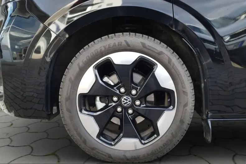Volkswagen T7 Caravelle din 2025 cu 10.900 km - oferta VOL254047 - foto 14