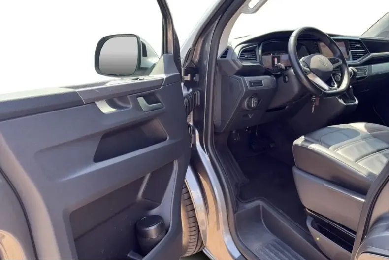Volkswagen T6 Multivan din 2022 cu 82.030 km - oferta VOL254051 - foto 10
