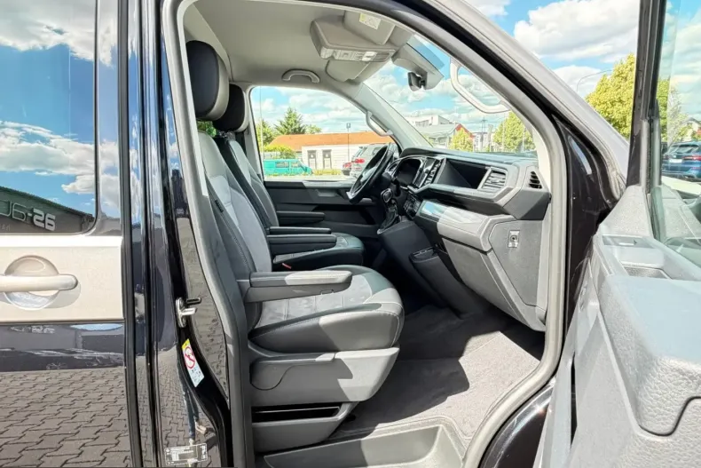 Volkswagen T6 Multivan din 2022 cu 99.859 km - oferta VOL254053 - foto 17