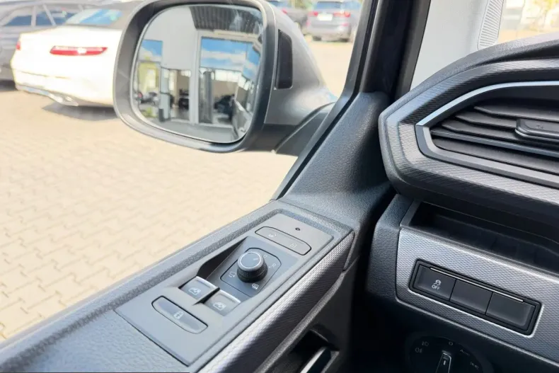 Volkswagen T6 Multivan din 2022 cu 99.859 km - oferta VOL254053 - foto 33