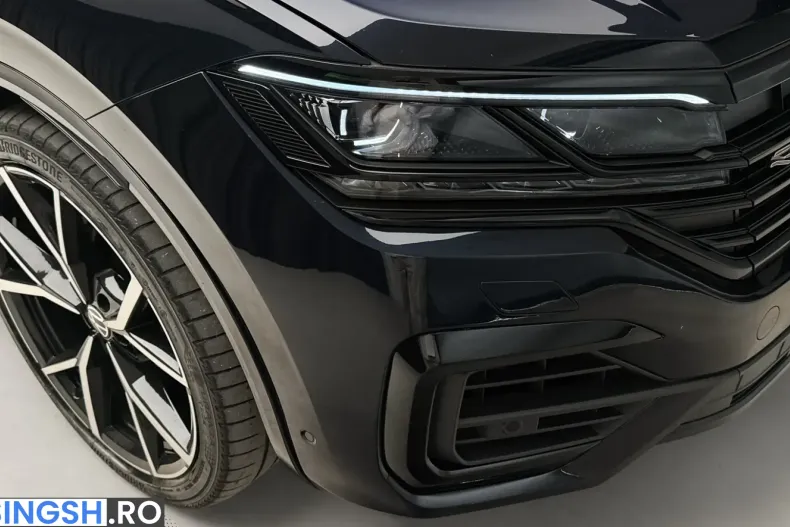Volkswagen Touareg din 2022 cu 118.900 km - oferta VOL254061 - foto 2
