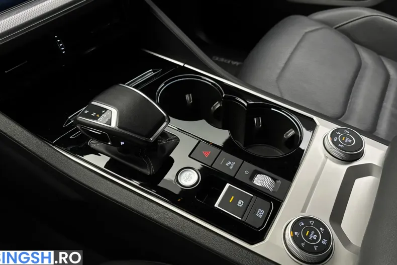 Volkswagen Touareg din 2022 cu 118.900 km - oferta VOL254061 - foto 26