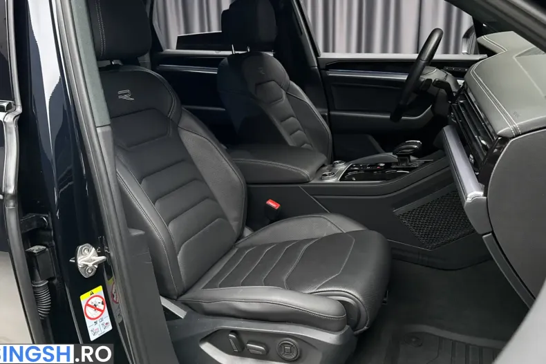 Volkswagen Touareg din 2022 cu 118.900 km - oferta VOL254061 - foto 29