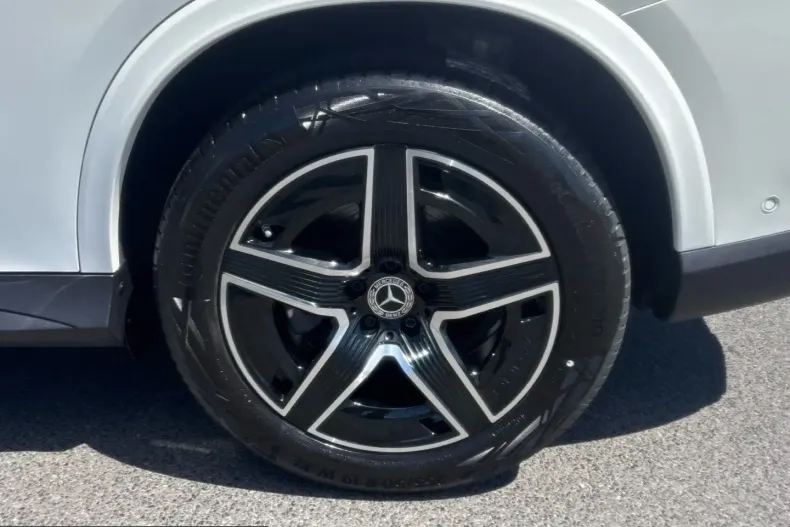 Mercedes-Benz GLC 200 (Clasa GLC) din 2025 cu 21.834 km - oferta MER254070 - foto 6