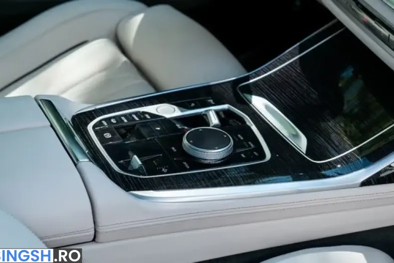 BMW X7 (Seria X) din 2026 cu 9.900 km - oferta BMW254083 - foto 17