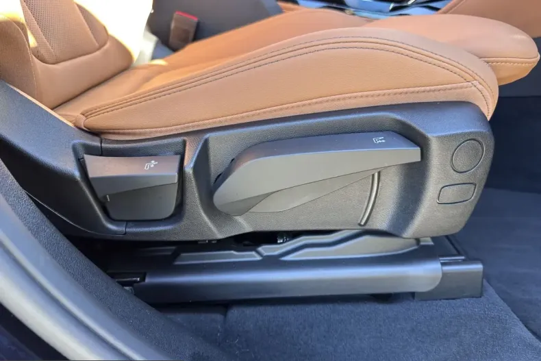 BMW X4 (Seria X) din 2024 cu 28.300 km - oferta BMW254104 - foto 28