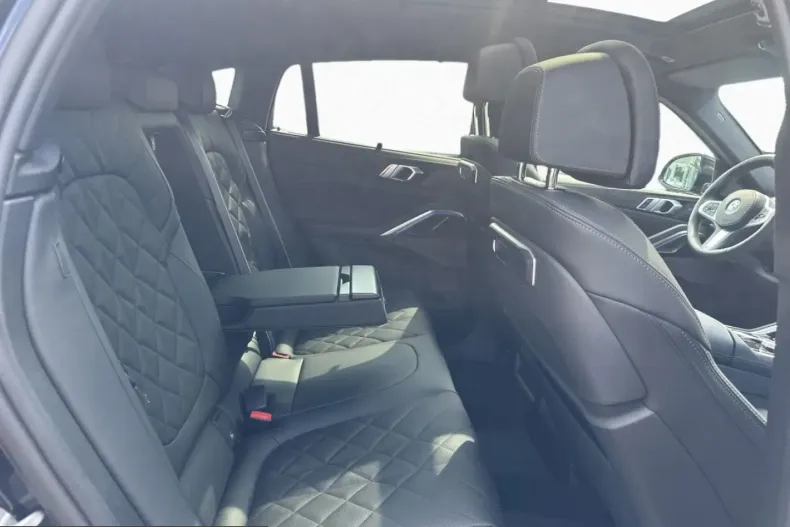 BMW X6 (Seria X) din 2025 cu 25.372 km - oferta BMW254105 - foto 8