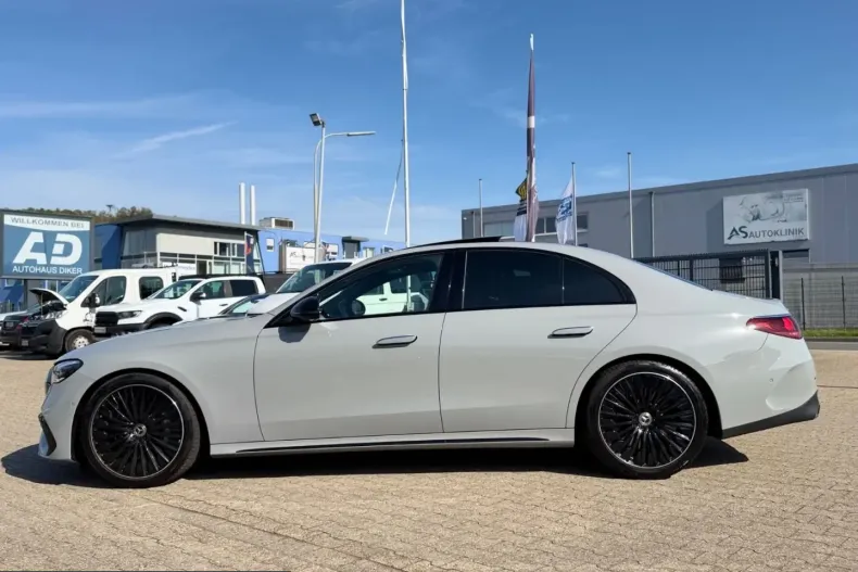 Mercedes-Benz E 450 (Clasa E) din 2025 cu 52.401 km - oferta MER254121 - foto 9