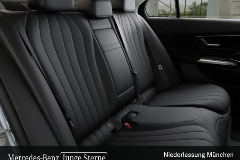 Mercedes-Benz E 220 (Clasa E) din 2025 cu 19.000 km - oferta MER254123 - foto 12