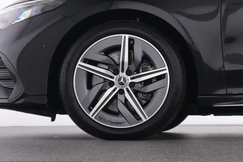 Mercedes-Benz CLA 250 (Clasa CLA) din 2025 cu 19.459 km - oferta MER254135 - foto 19