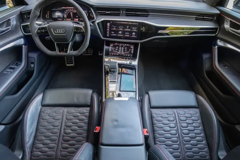 Audi RS6 din 2023 cu 38.000 km - oferta AUD254139 - foto 14