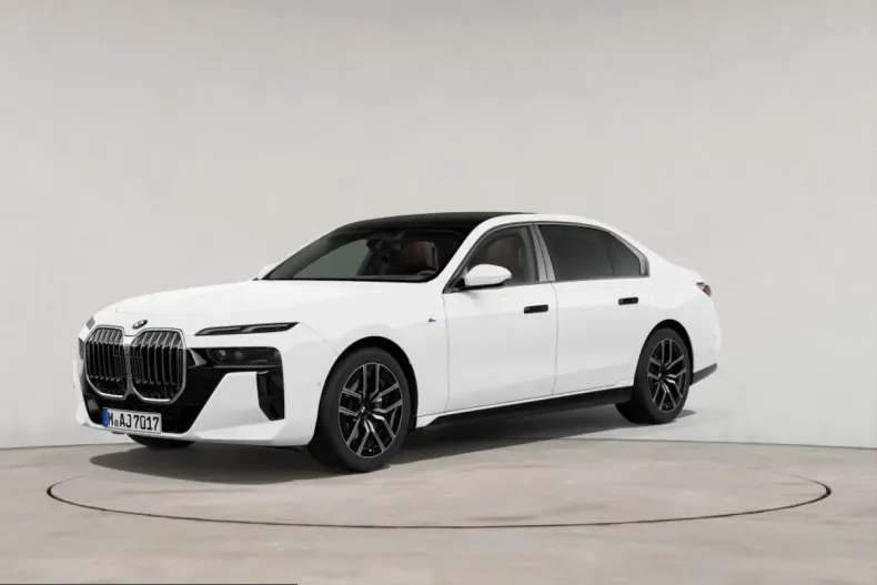 BMW 740 (Seria 7) din 2025 cu 28.006 km - oferta BMW254143 - foto 1