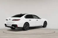 BMW 740 (Seria 7) din 2025 cu 28.006 km - oferta BMW254143 - foto 2