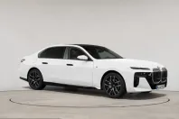 BMW 740 (Seria 7) din 2025 cu 28.006 km - oferta BMW254143 - foto 9