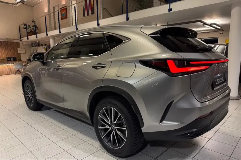 Lexus NX 350h din 2025 cu 27.089 km - oferta LEX254146 - foto 7