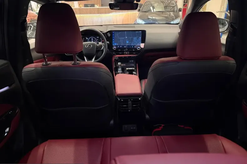 Lexus NX 350h din 2025 cu 27.089 km - oferta LEX254146 - foto 8