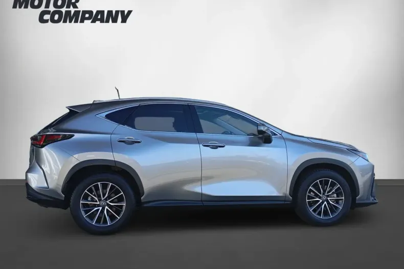 Lexus NX 350h din 2024 cu 15.842 km - oferta LEX254147 - foto 1