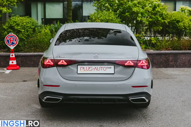 Mercedes-Benz E 200 (Clasa E) din 2025 cu 37.000 km - oferta MER254152 - foto 12