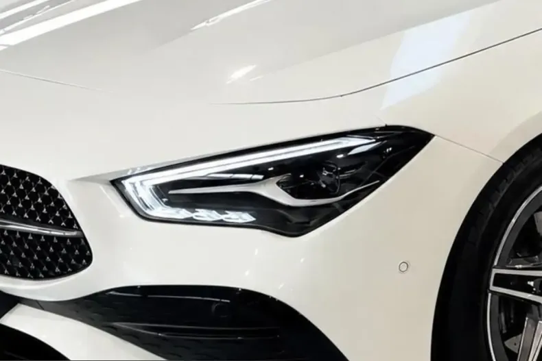 Mercedes-Benz CLA 180 (Clasa CLA) din 2023 cu 36.212 km - oferta MER254153 - foto 7