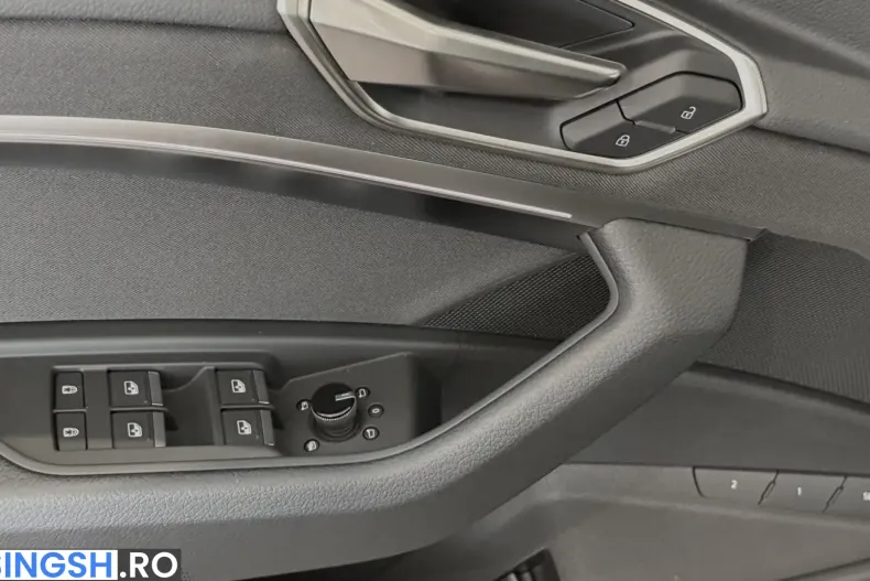 Audi Q8 din 2025 cu 9.990 km - oferta AUD254158 - foto 3