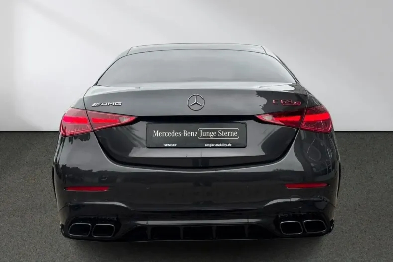 Mercedes-Benz C 63 AMG (Clasa C) din 2025 cu 4.058 km - oferta MER254159 - foto 6