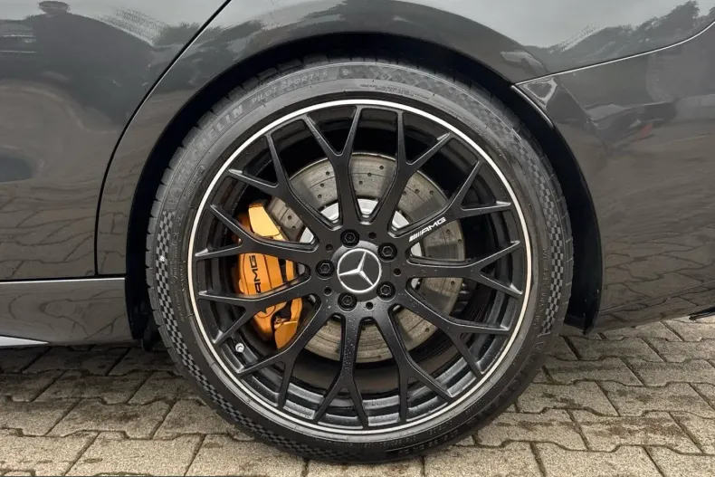 Mercedes-Benz C 63 AMG (Clasa C) din 2025 cu 4.058 km - oferta MER254159 - foto 8