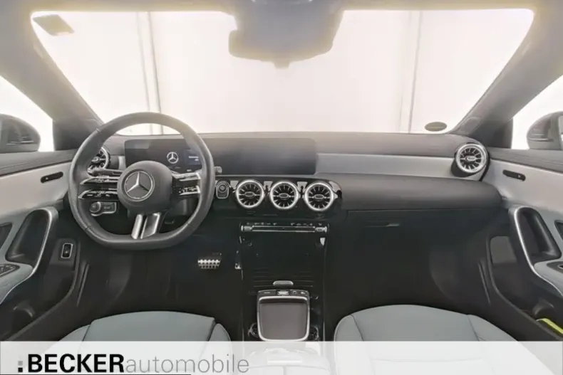 Mercedes-Benz CLA 250 (Clasa CLA) din 2025 cu 12.499 km - oferta MER254161 - foto 6