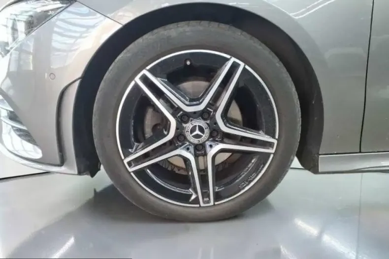 Mercedes-Benz CLA 200 (Clasa CLA) din 2023 cu 40.000 km - oferta MER254162 - foto 9