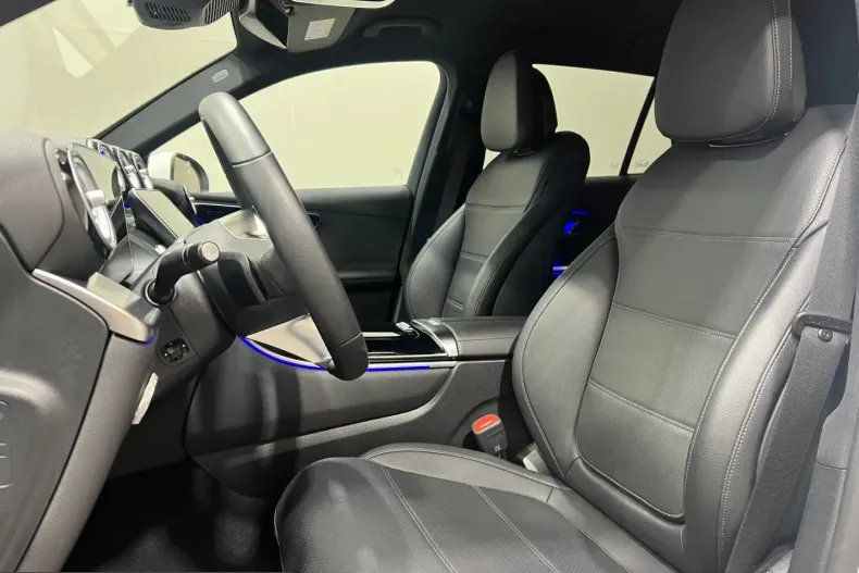 Mercedes-Benz GLC 300 (Clasa GLC) din 2025 cu 28.980 km - oferta MER254165 - foto 9