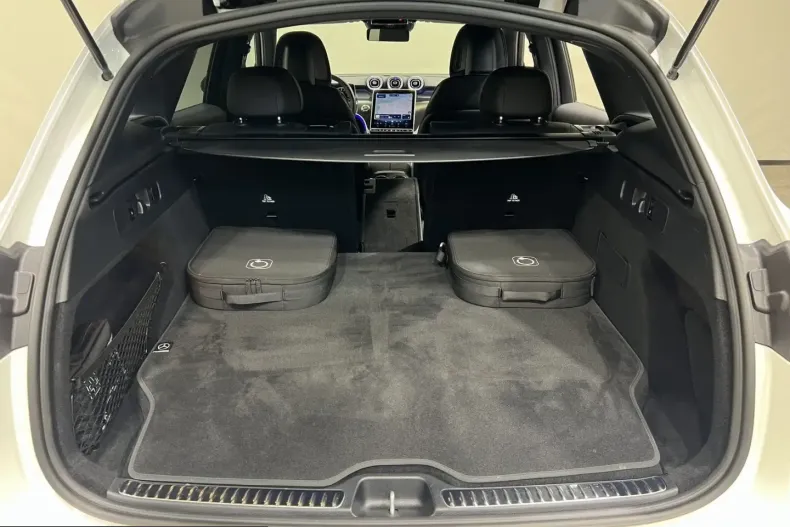 Mercedes-Benz GLC 300 (Clasa GLC) din 2025 cu 28.980 km - oferta MER254165 - foto 20