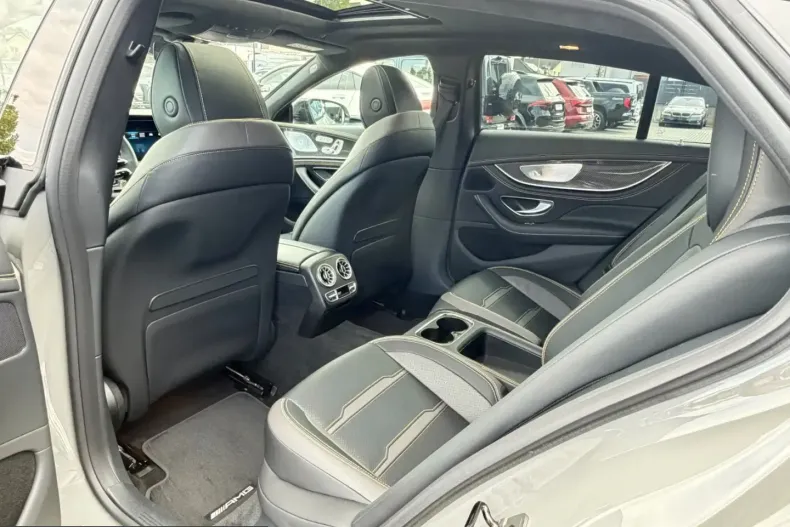Mercedes-Benz AMG GT (Clasa GT) din 2023 cu 39.897 km - oferta MER254170 - foto 16