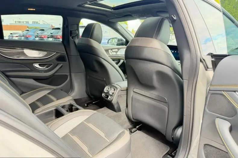 Mercedes-Benz AMG GT (Clasa GT) din 2023 cu 39.897 km - oferta MER254170 - foto 18
